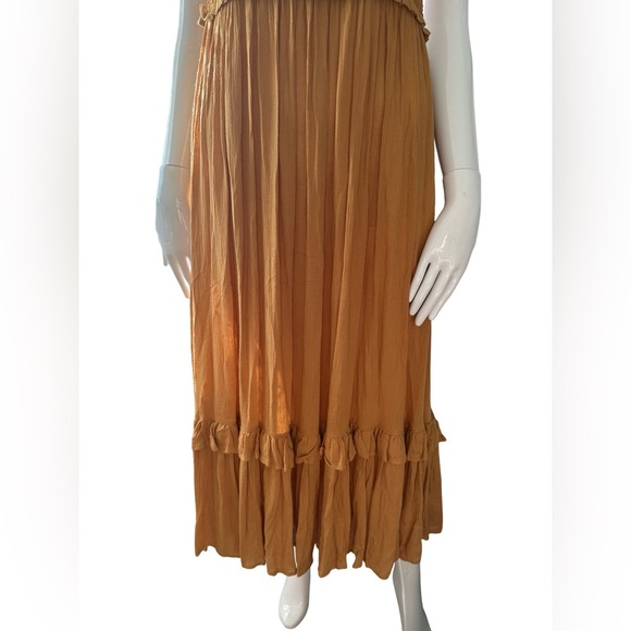 Easel Brown Strapless Pleated Sundress - Picture 4 of 6
